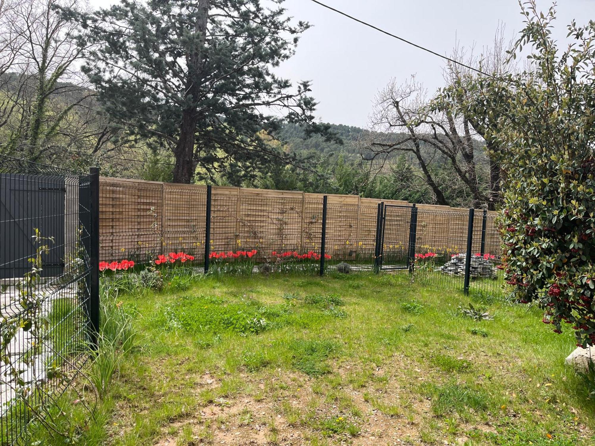 La Bastide Aux Iris - Les Capucines Villecroze Exterior foto